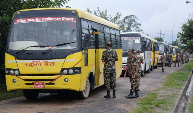 nepal-army-starting-free-bus