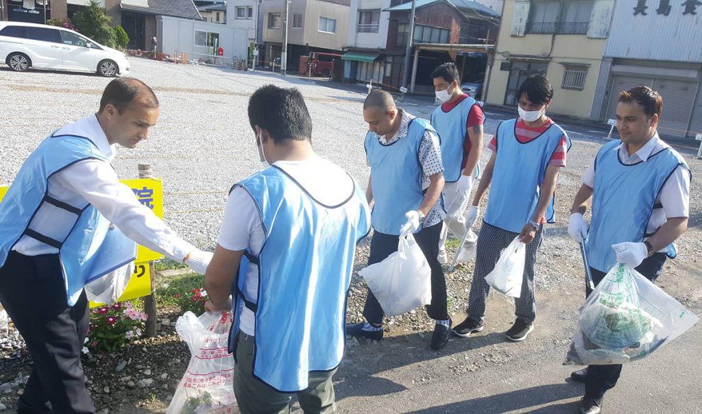 Road Cleaning in Japan